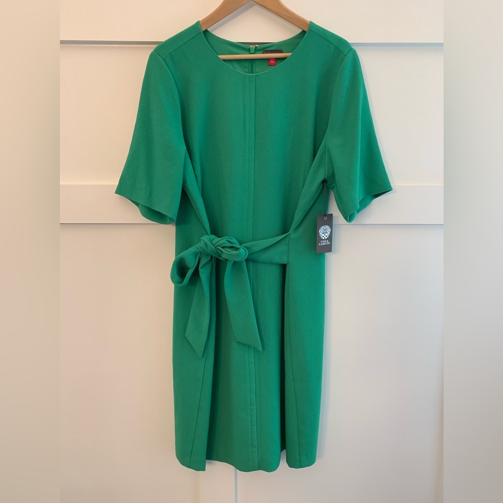 Vince Camino green dress with belt size 16W